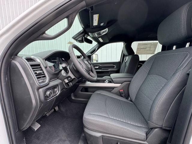 New 2026 RAM 2500 Big Horn AWD/4WD image 10