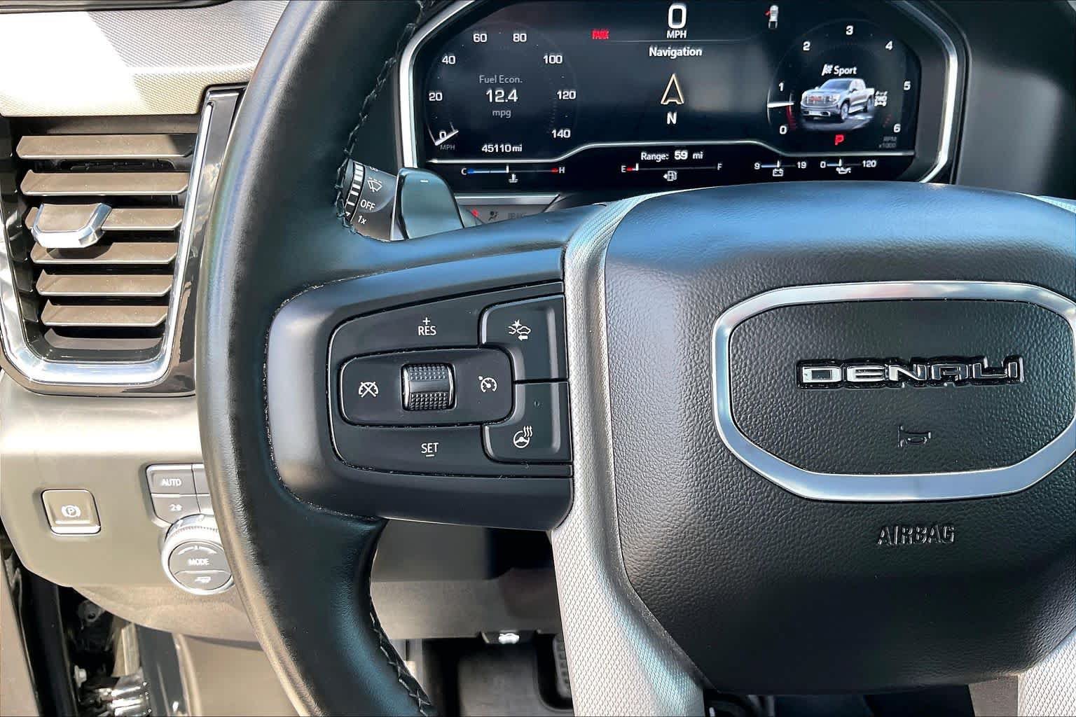 Used 2024 GMC Sierra 1500 Denali w/ Technology Package AWD/4WD image 24