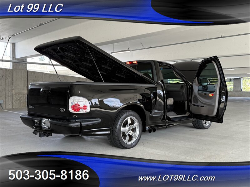 Used 2001 Ford F150 Lightning RWD image 21