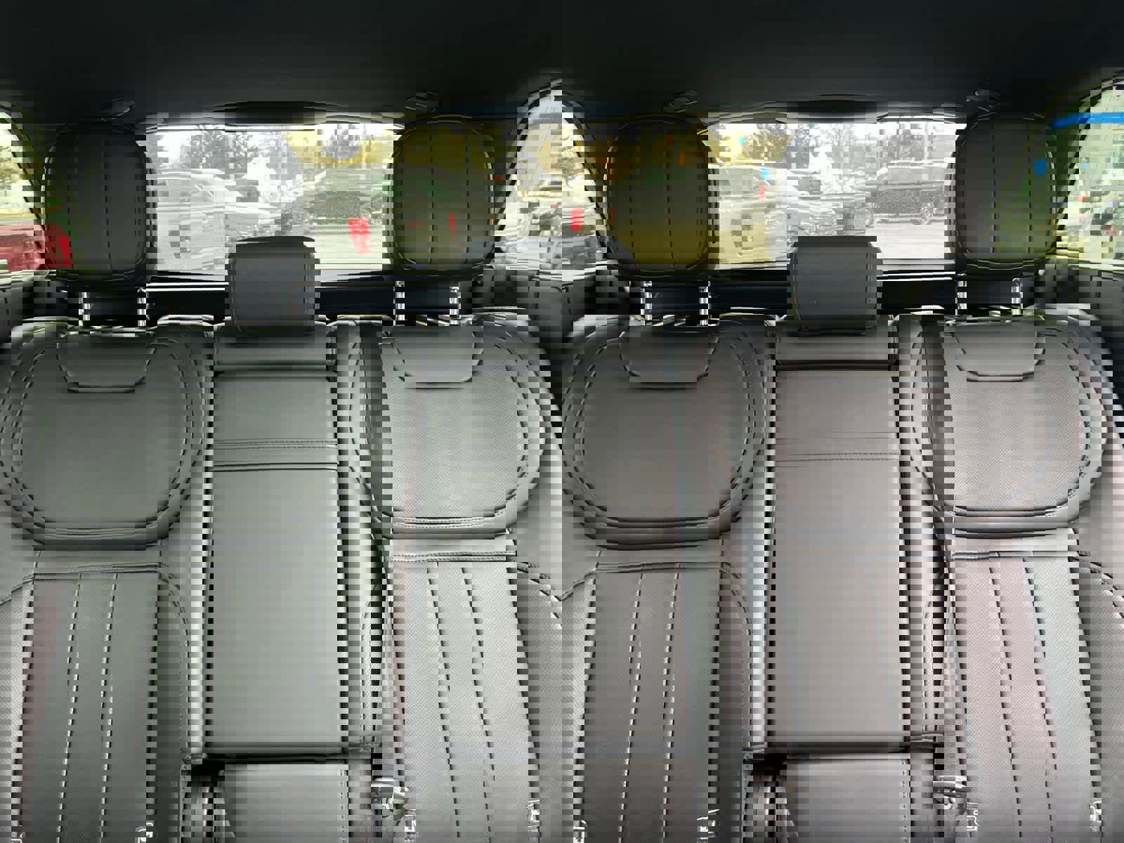 Used 2023 Land Rover Range Rover Sport SE Dynamic image 28