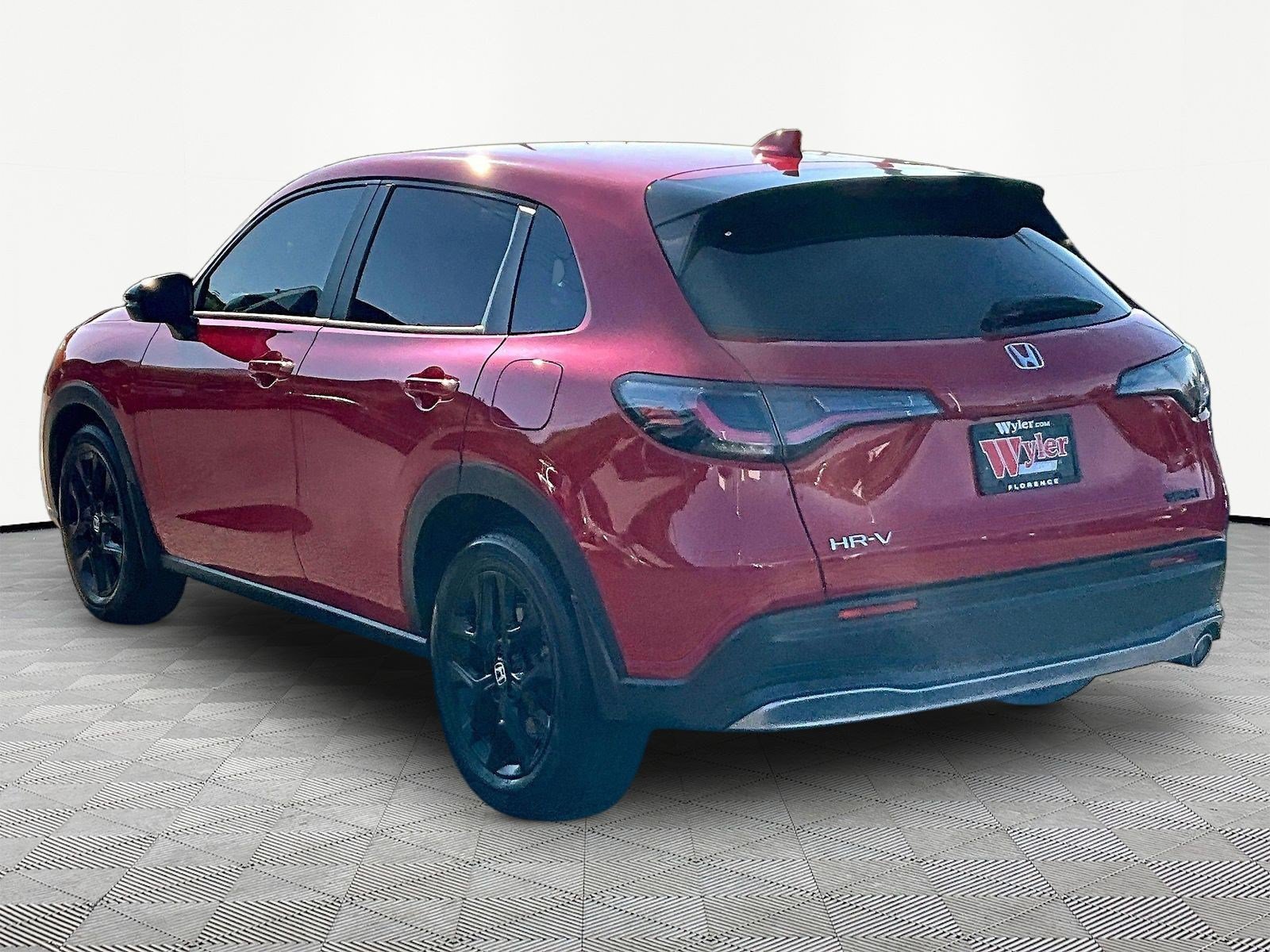 Used 2024 Honda HR-V Sport image 4