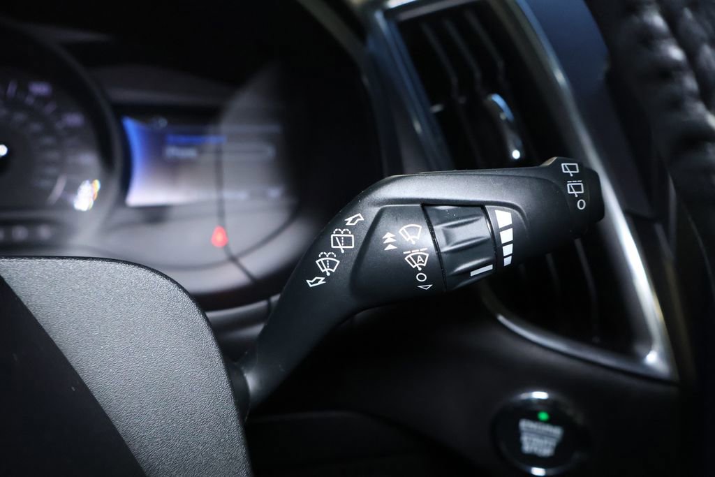 Used 2024 Ford Edge Titanium image 24