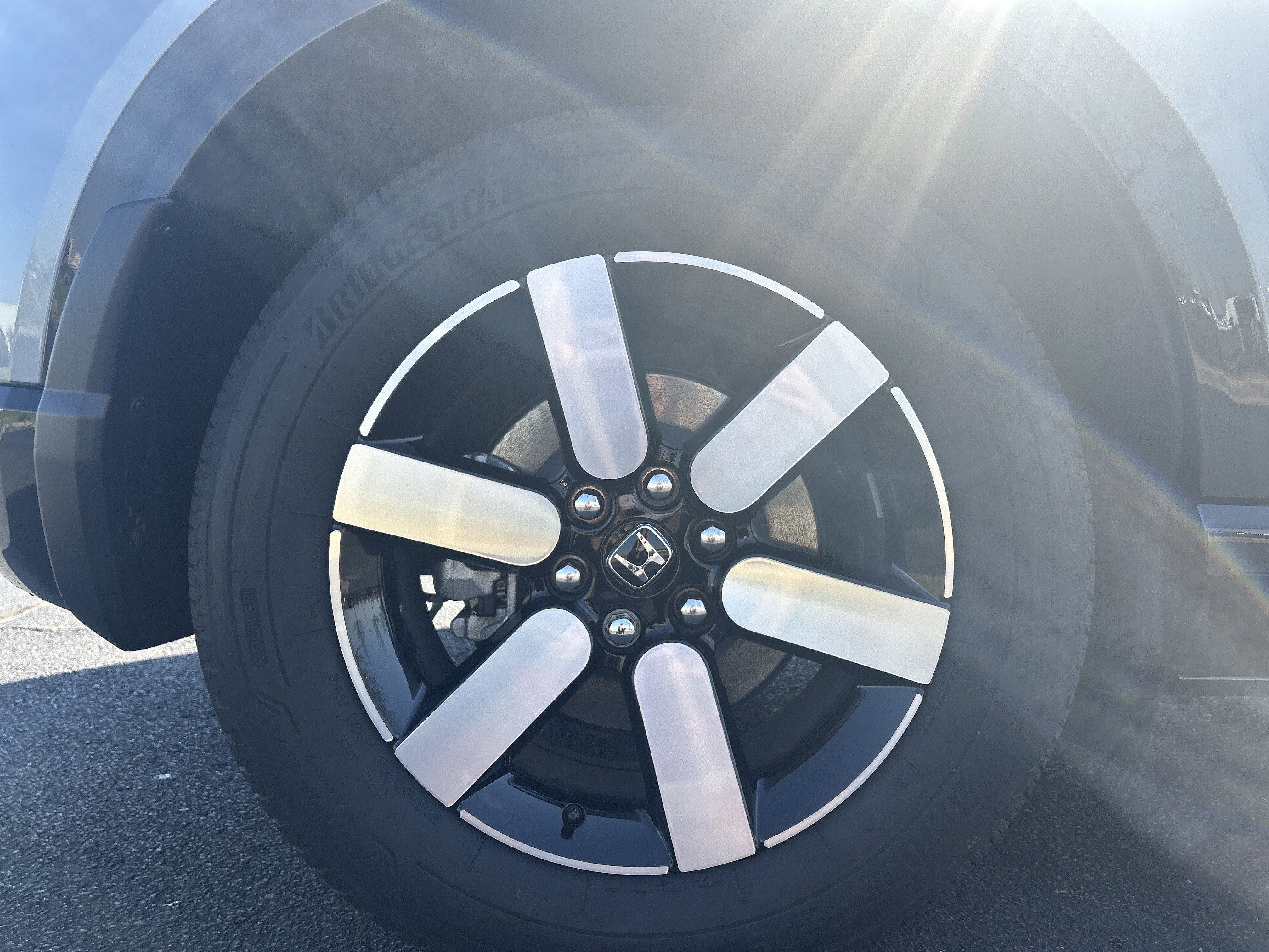 Used 2025 Honda Prologue Touring image 34