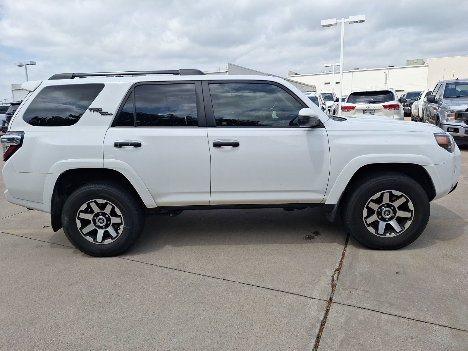 Used 2019 Toyota 4Runner TRD Off-Road image 7