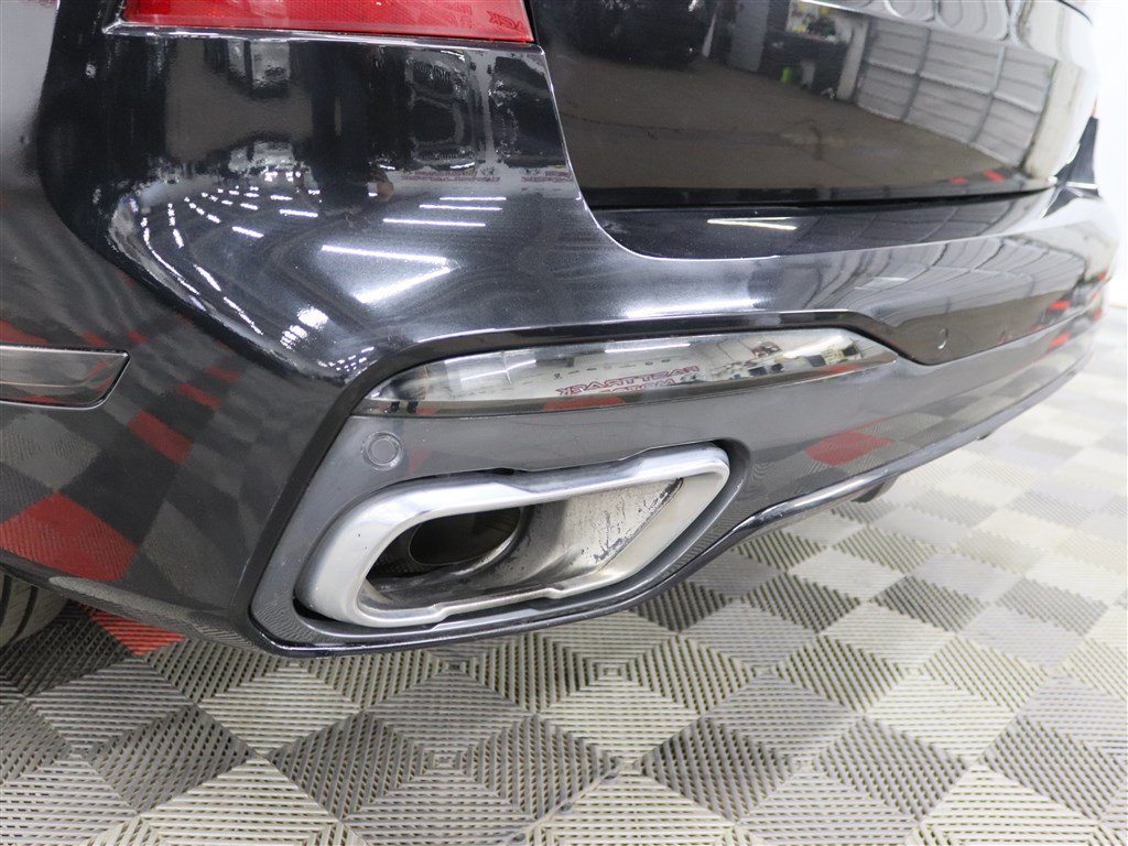 Used 2019 BMW X7 xDrive40i w/ Premium Package AWD/4WD image 8