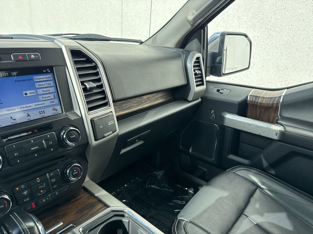 Used 2018 Ford F150 Lariat image 24