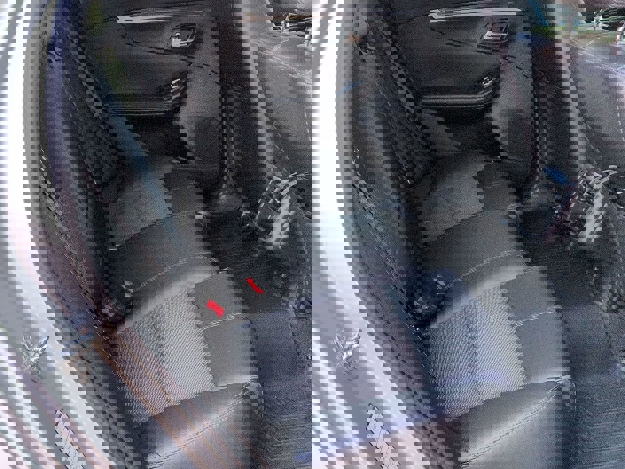 Used 2017 Chevrolet Impala LT image 23