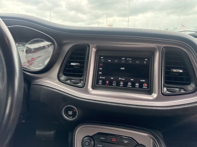 Used 2023 Dodge Challenger SXT RWD image 21