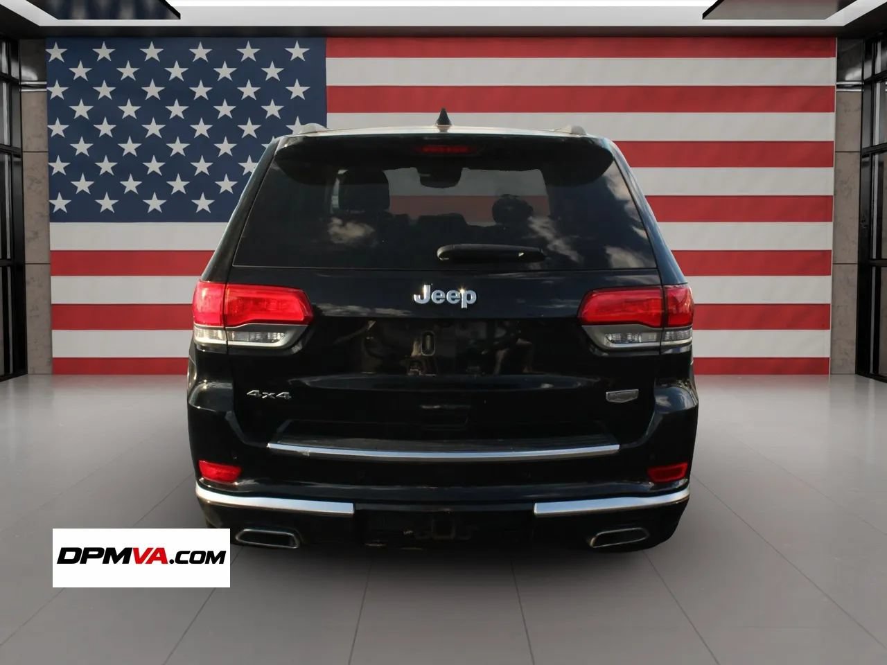 Used 2018 Jeep Grand Cherokee Summit w/ Platinum Series Group AWD/4WD image 6