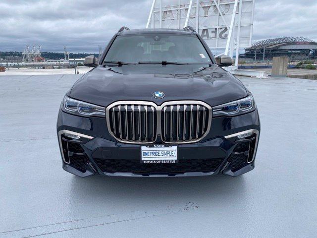 Used 2021 BMW X7 M50i w/ Executive Package AWD/4WD image 3