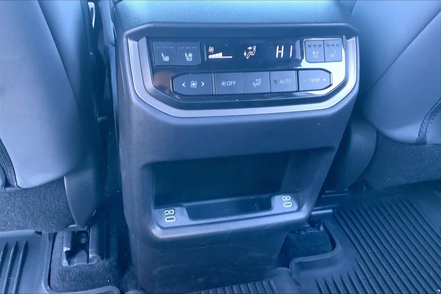 Certified 2026 Lexus TX 500h AWD w/ Technology Package image 33
