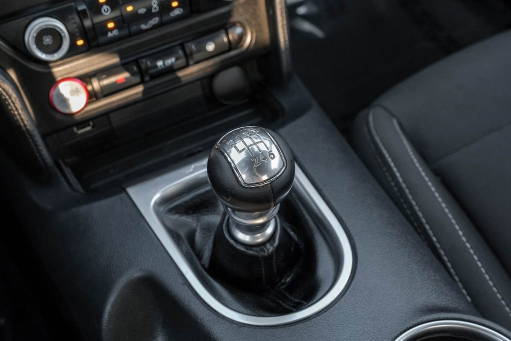 Used 2021 Ford Mustang GT image 21