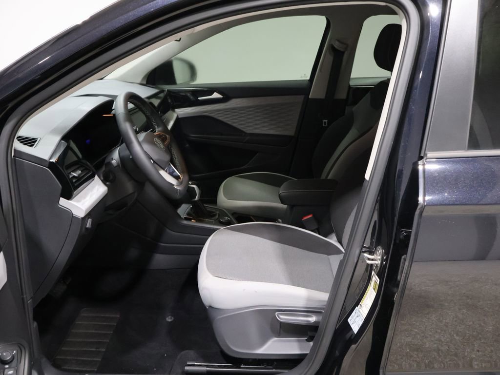 Used 2022 Volkswagen Taos S w/ IQ Drive S Package image 10