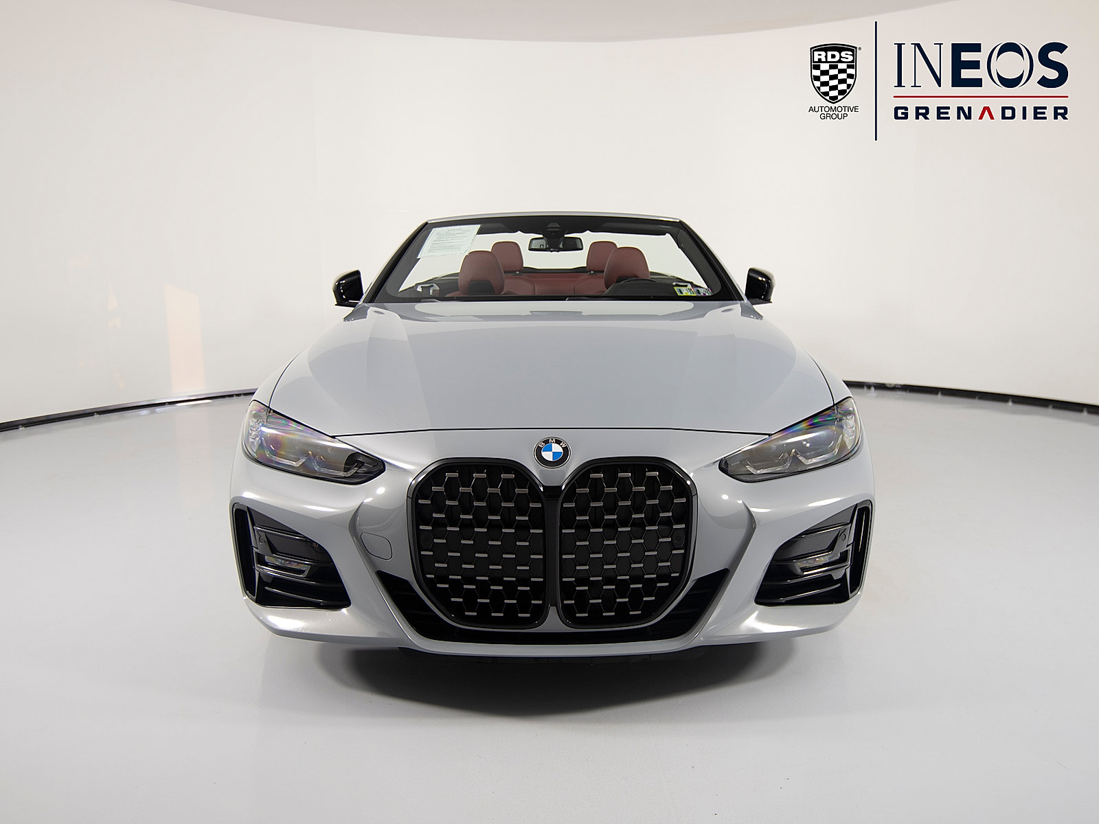 Used 2023 BMW 430i xDrive Convertible w/ M Sport Package image 3