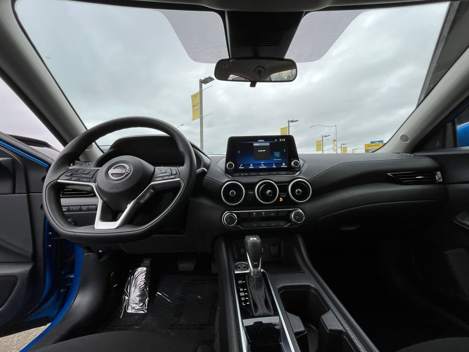 Used 2025 Nissan Sentra SV image 33