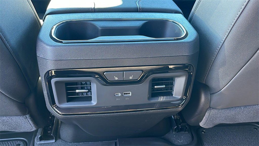 New 2026 GMC Sierra 2500 AT4 w/ AT4 Premium Plus Package image 17