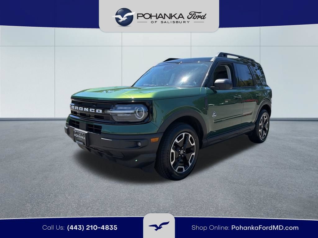 Certified 2024 Ford Bronco Sport Outer Banks w/ Tech Package AWD/4WD image 2