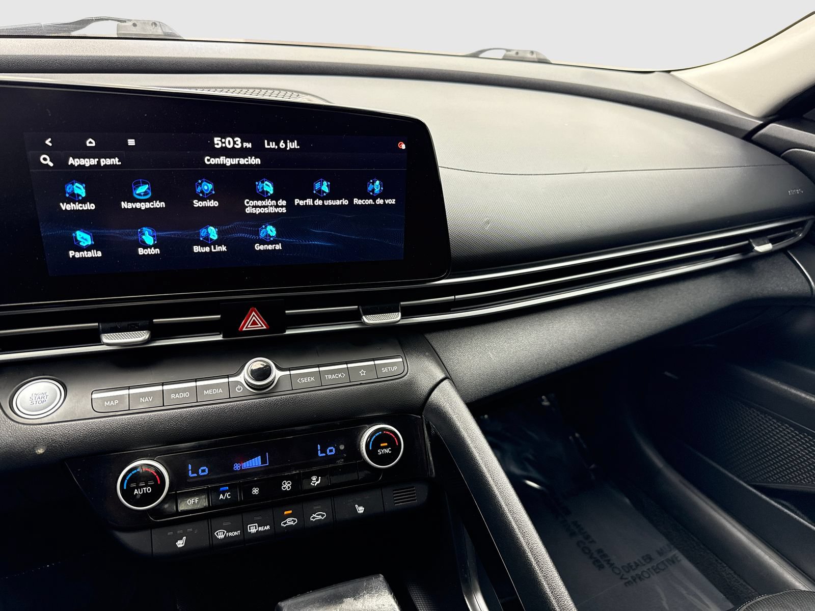 Used 2022 Hyundai Elantra Limited FWD image 24