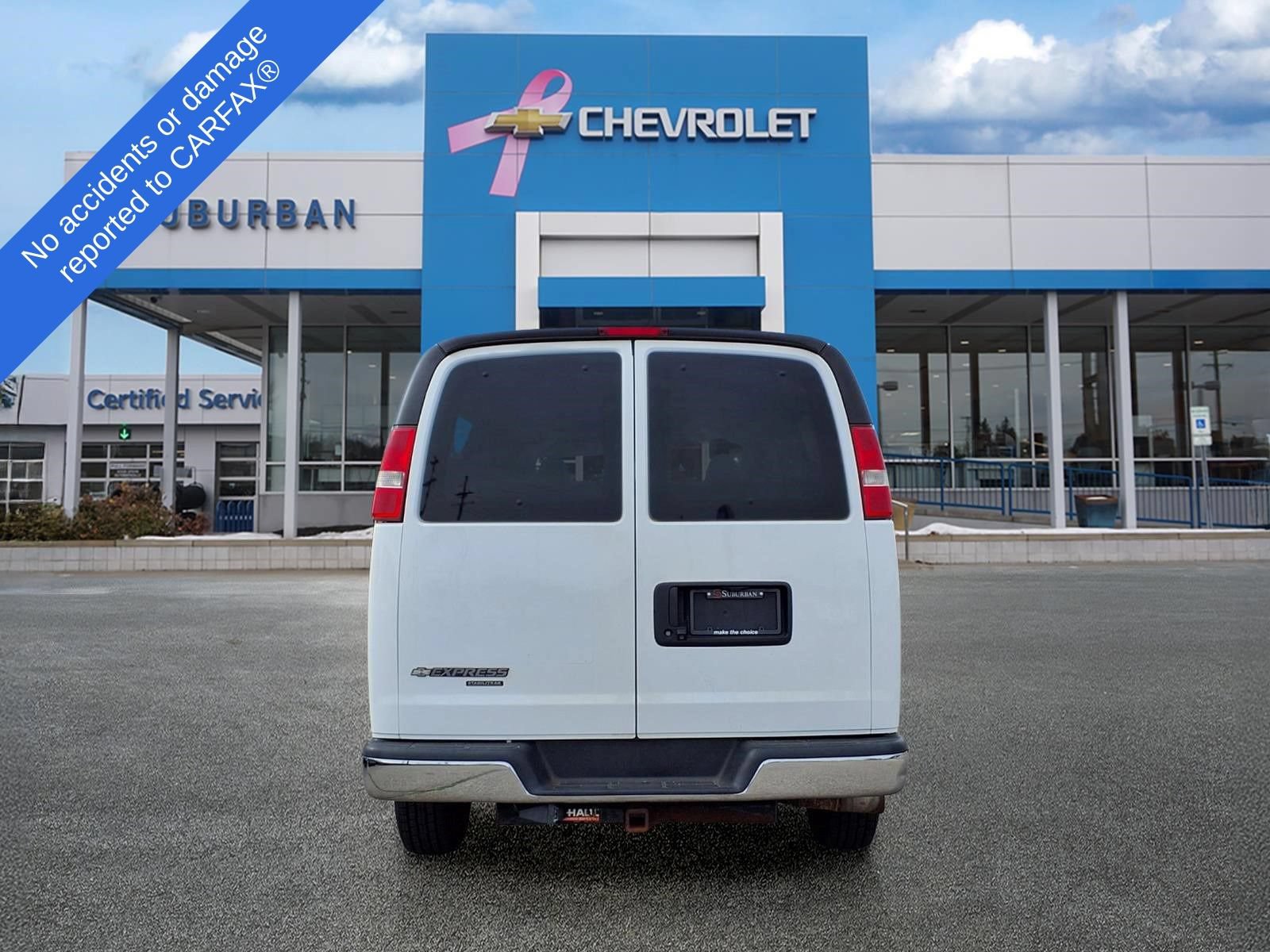 Used 2016 Chevrolet Express 3500 LT w/ LT Preferred Equipment Group RWD image 7