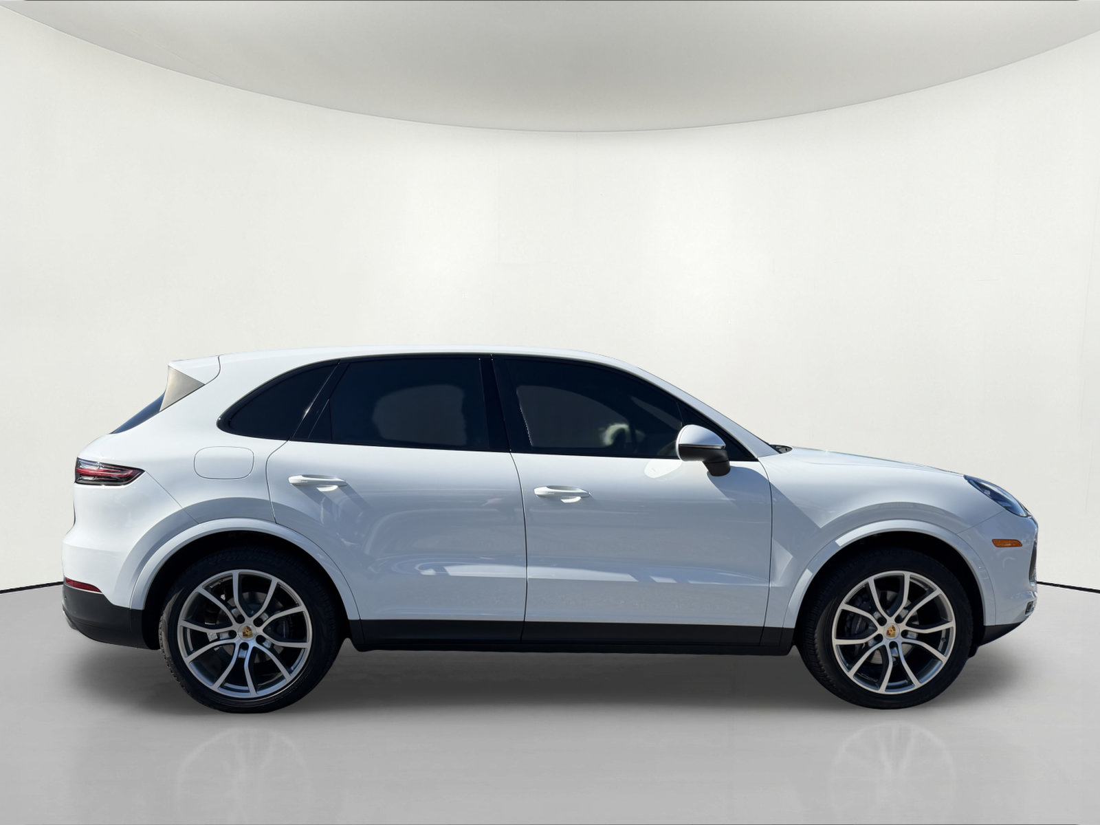 Used 2019 Porsche Cayenne AWD/4WD image 7
