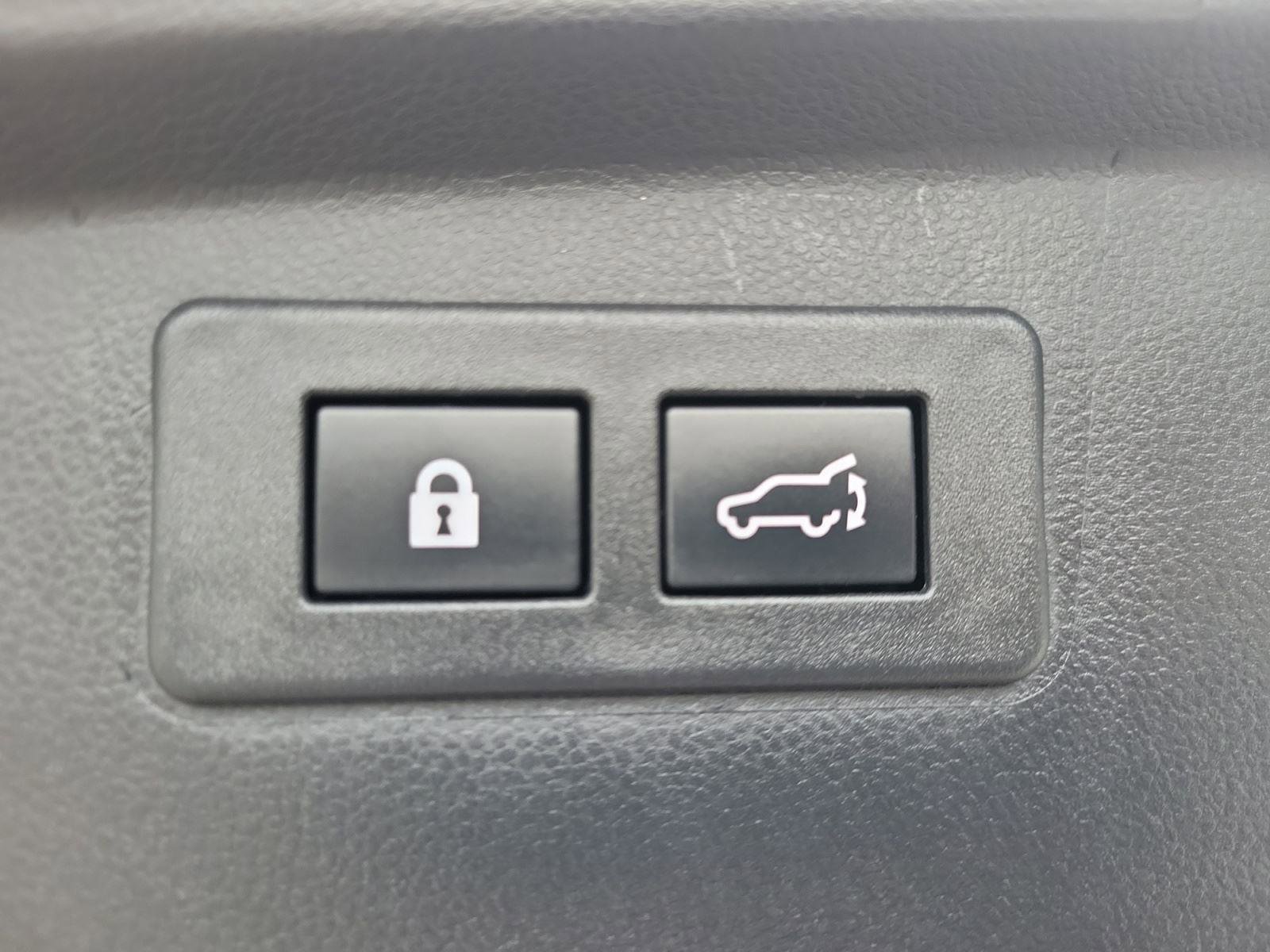 Used 2025 Subaru Outback Touring XT image 24