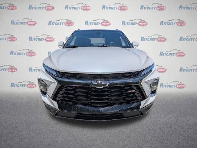 Certified 2024 Chevrolet Blazer RS w/ Driver Confidence II Package FWD image 11