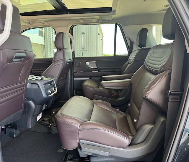 New 2025 Ford Expedition Max Platinum w/ Platinum Ultimate Package image 6