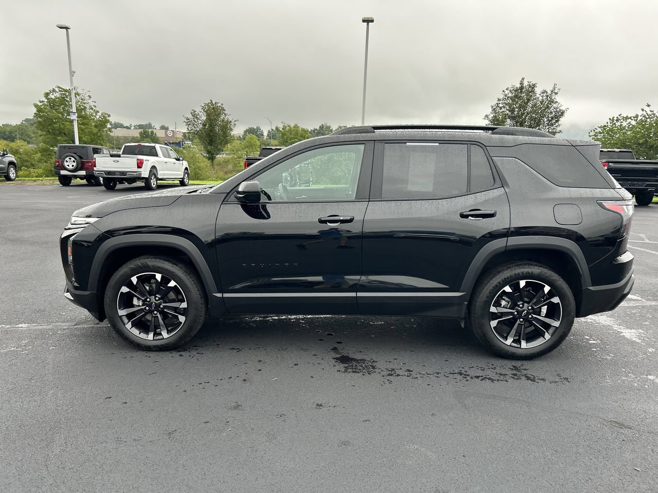 Used 2026 Chevrolet Equinox RS AWD/4WD image 4