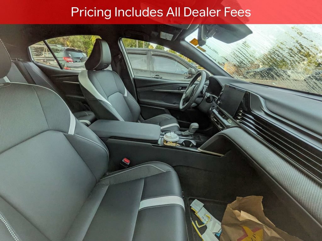 Used 2026 Toyota Camry SE w/ Convenience Package FWD image 10