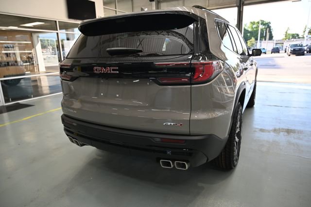 New 2026 GMC Acadia AT4 w/ Luxury Package AWD/4WD image 5