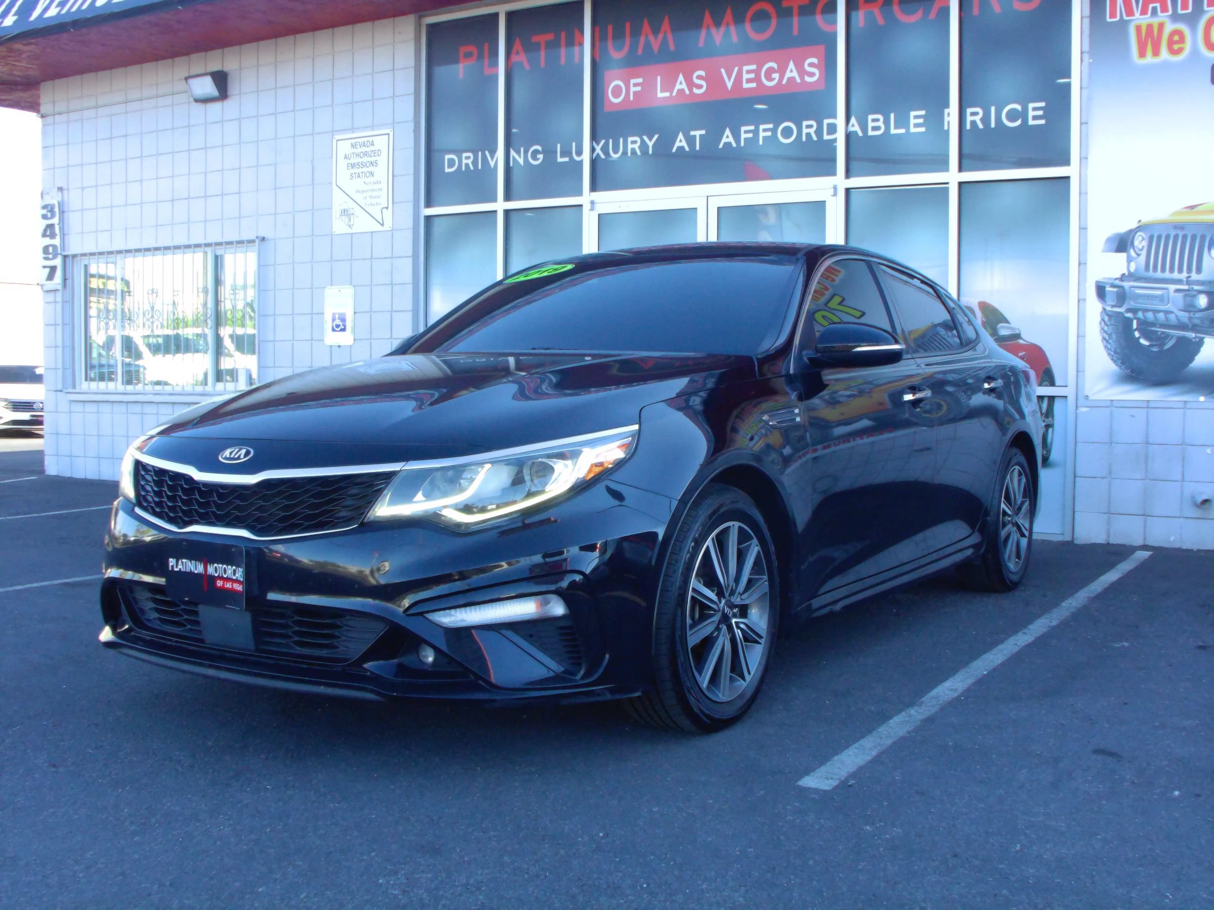 Used 2019 Kia Optima EX FWD image 2