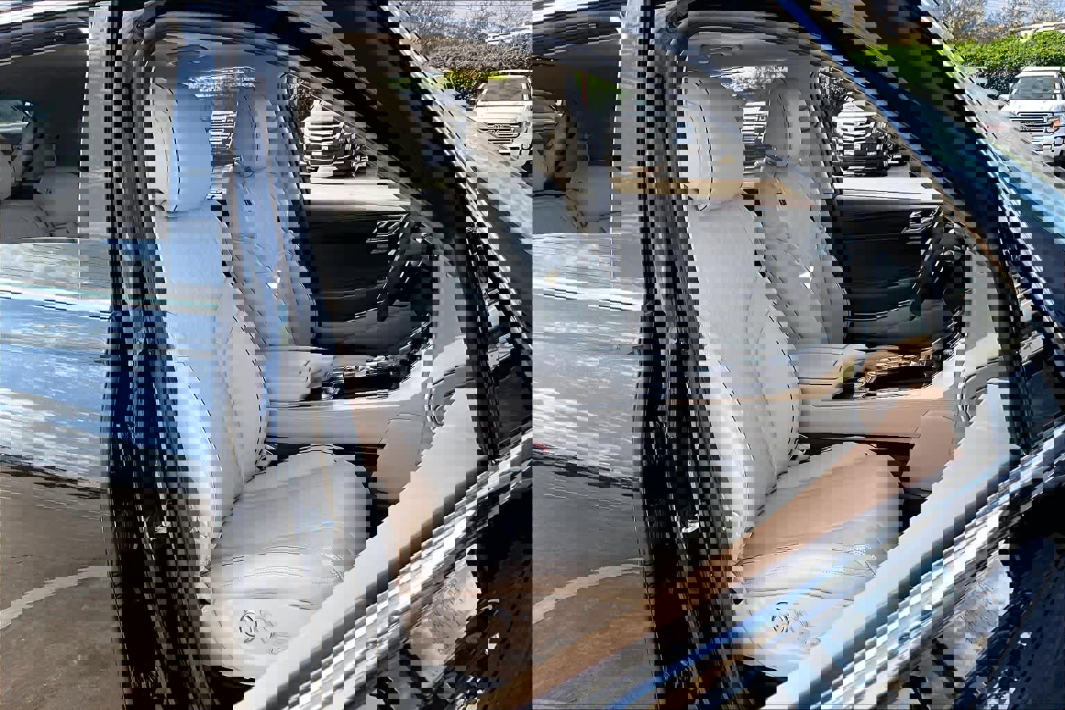 Used 2024 Genesis GV80 3.5T w/ Advanced Package image 8