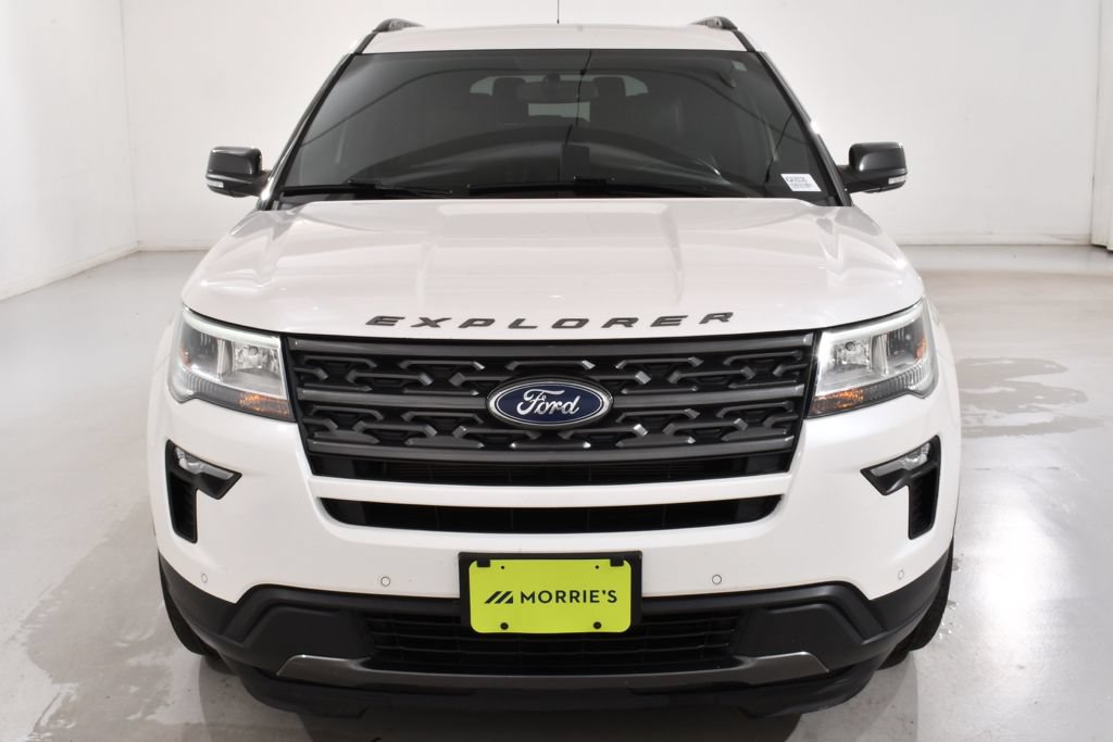 Used 2019 Ford Explorer XLT w/ Equipment Group 202A AWD/4WD image 3