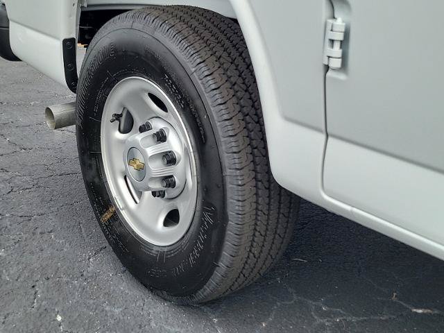 New 2025 Chevrolet Express 2500 w/ Driver Convenience Package RWD image 14