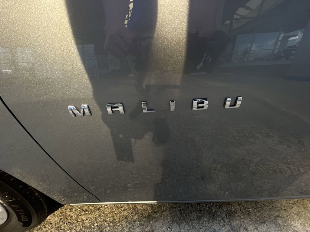 Used 2024 Chevrolet Malibu LS FWD image 30