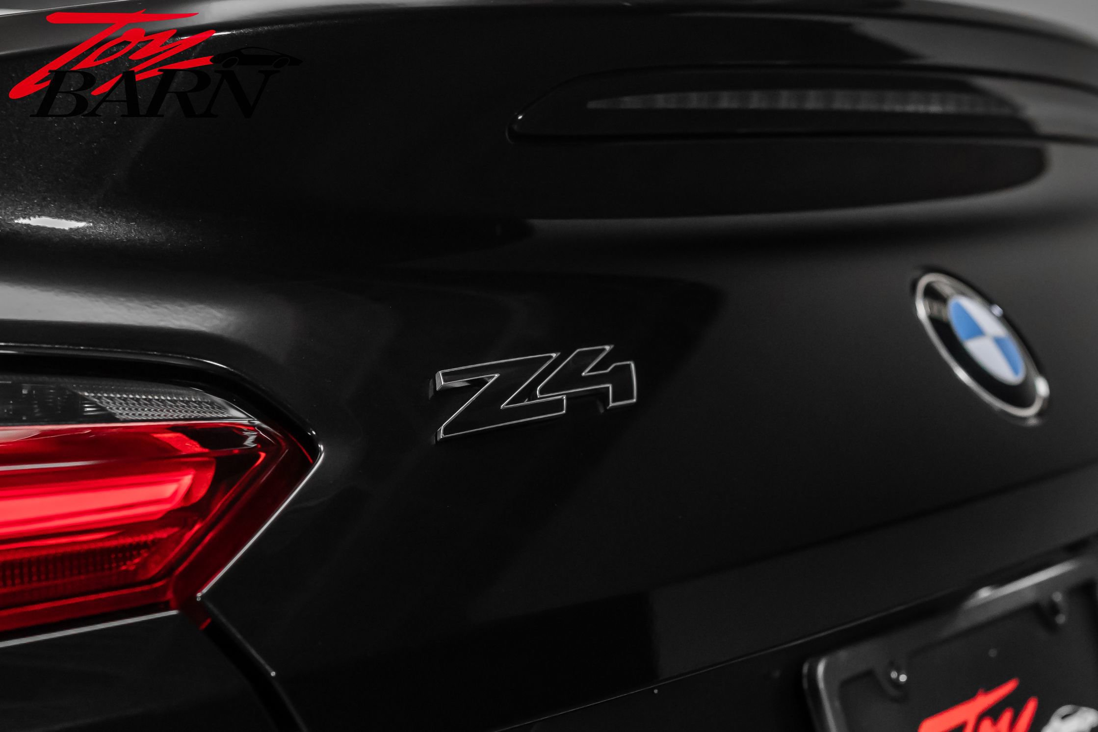 Used 2025 BMW Z4 M40i w/ Edition image 23