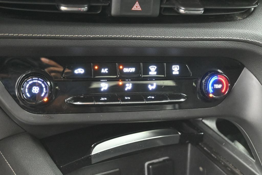 Used 2021 Buick Envision Preferred FWD image 18