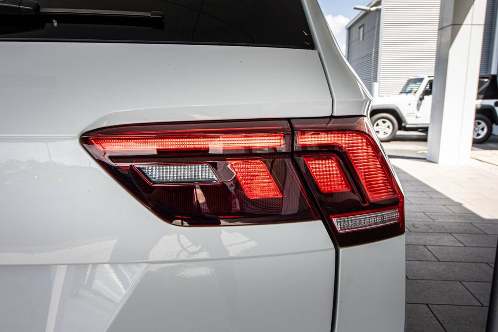 Certified 2024 Volkswagen Tiguan S FWD image 16