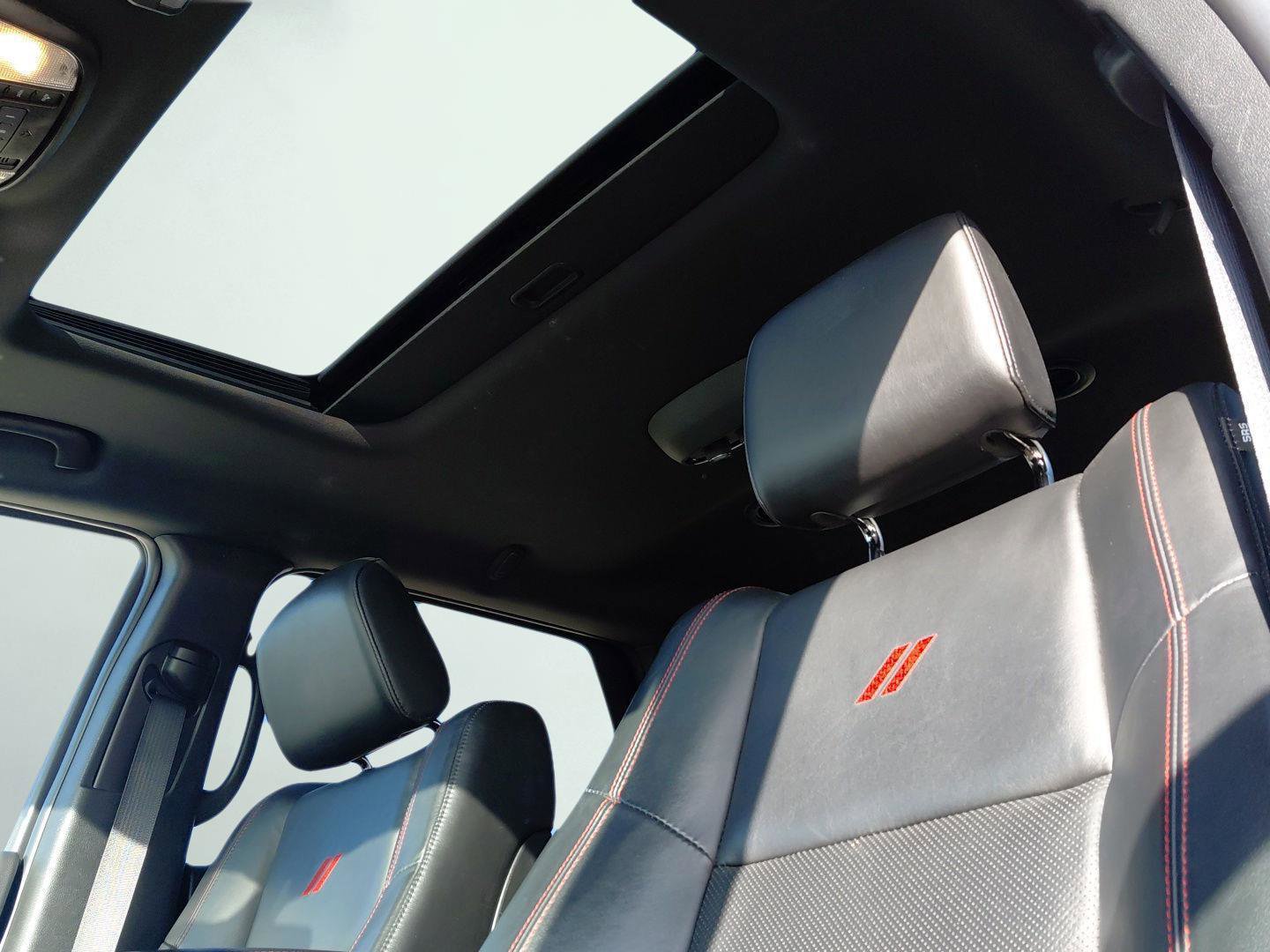 Used 2024 Dodge Durango GT image 9