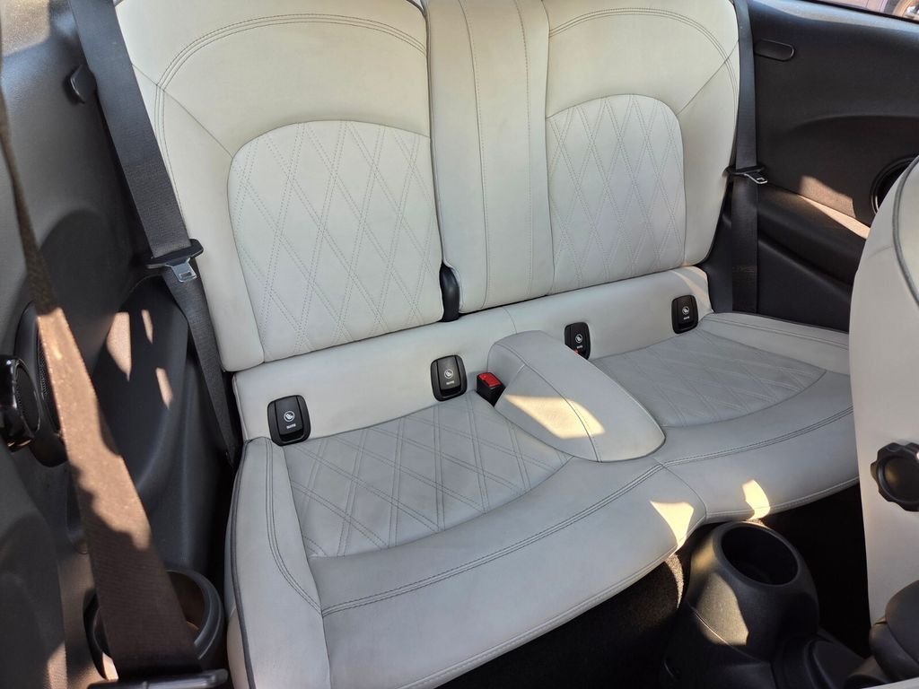 Used 2023 MINI Cooper S FWD image 17
