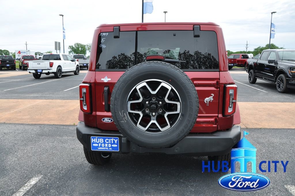 New 2026 Ford Bronco Outer Banks image 4