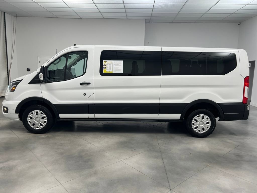 Used 2023 Ford Transit 350 XLT image 4