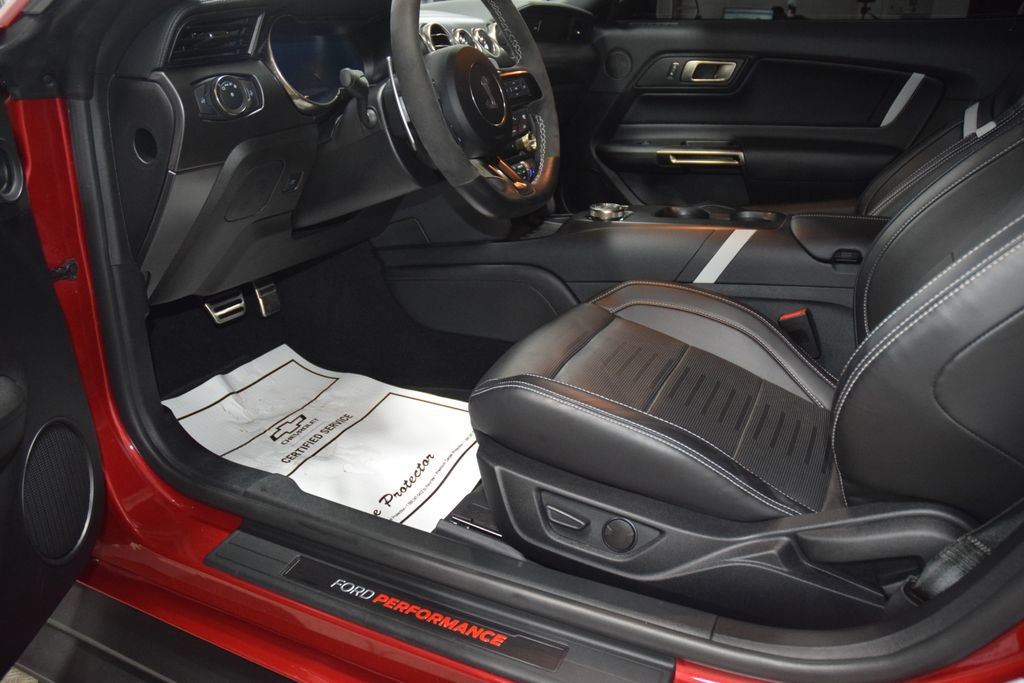Used 2021 Ford Mustang Shelby GT500 w/ Technology Package image 27