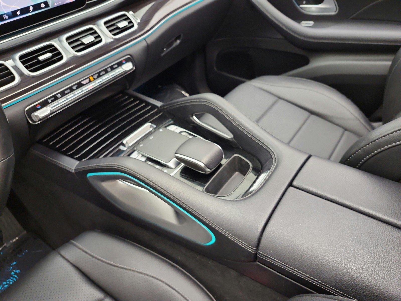 Certified 2020 Mercedes-Benz GLE 450 4MATIC image 11