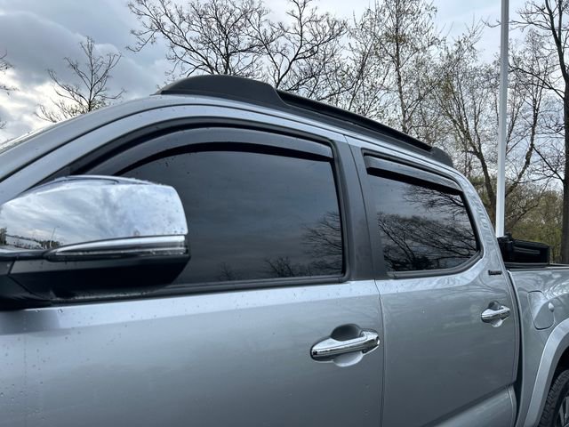 Certified 2023 Toyota Tacoma Limited AWD/4WD image 31