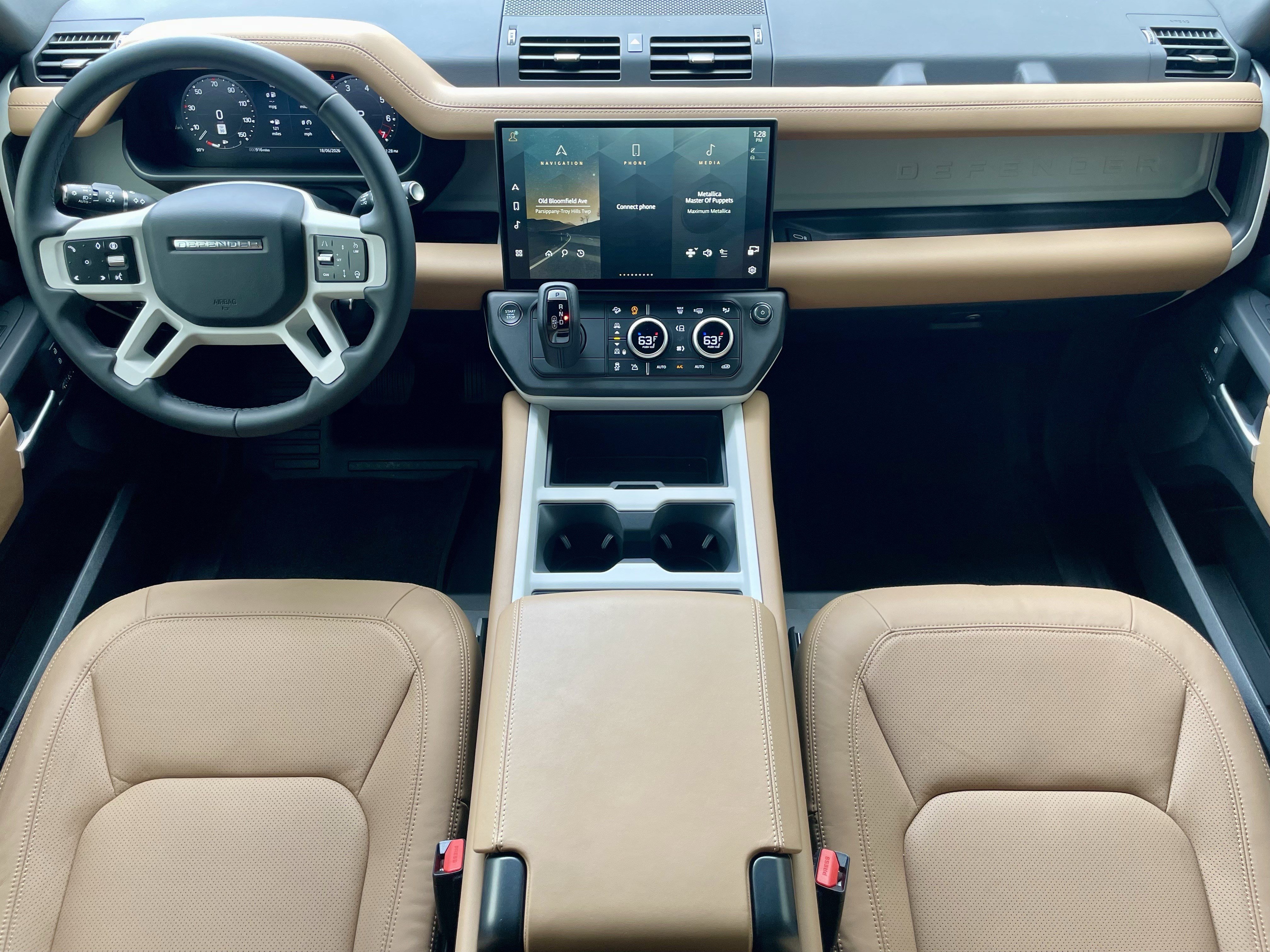 Certified 2026 Land Rover Defender 130 X-Dynamic SE AWD/4WD image 16