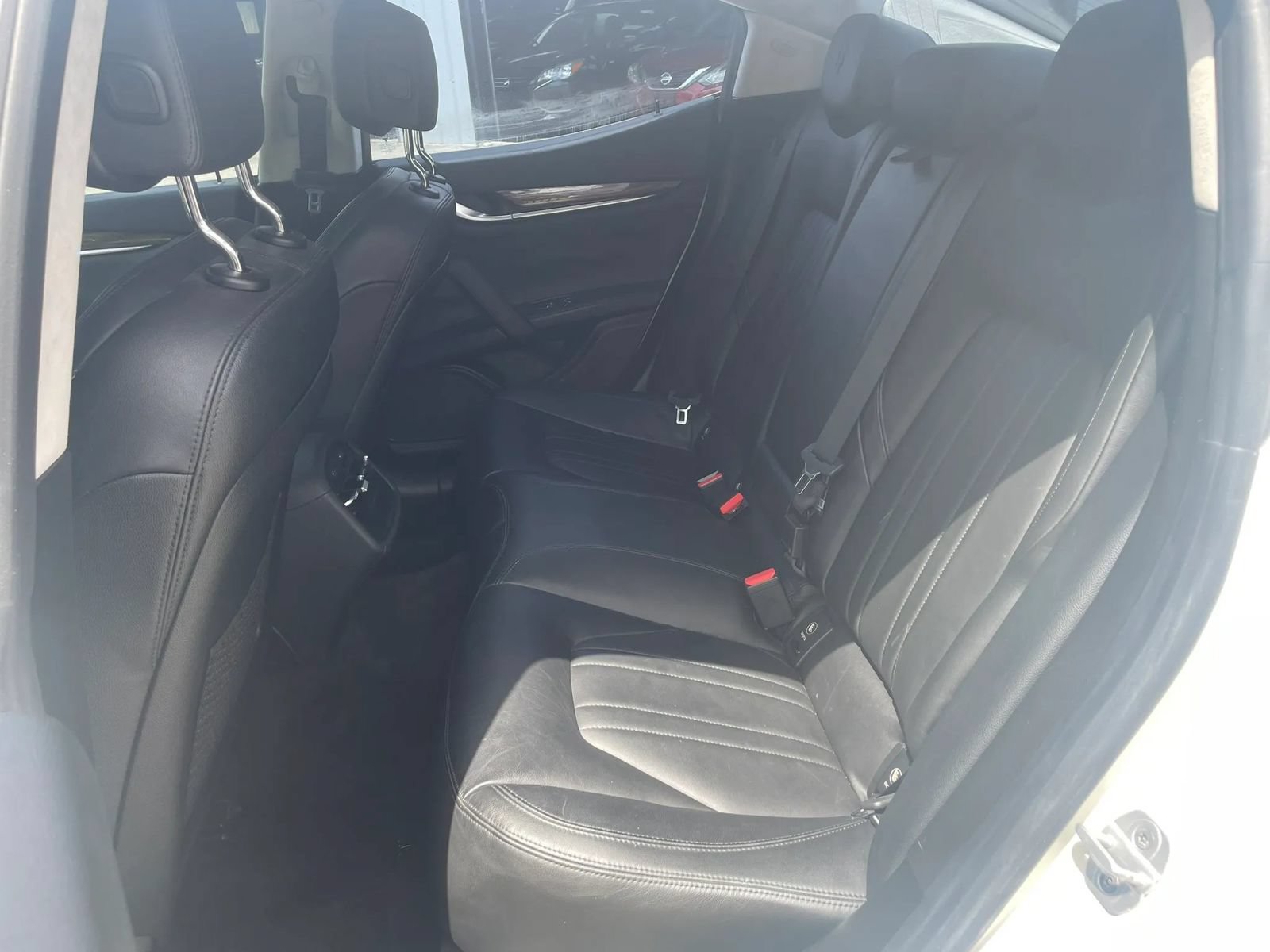 Used 2014 Maserati Ghibli S Q4 AWD/4WD image 23