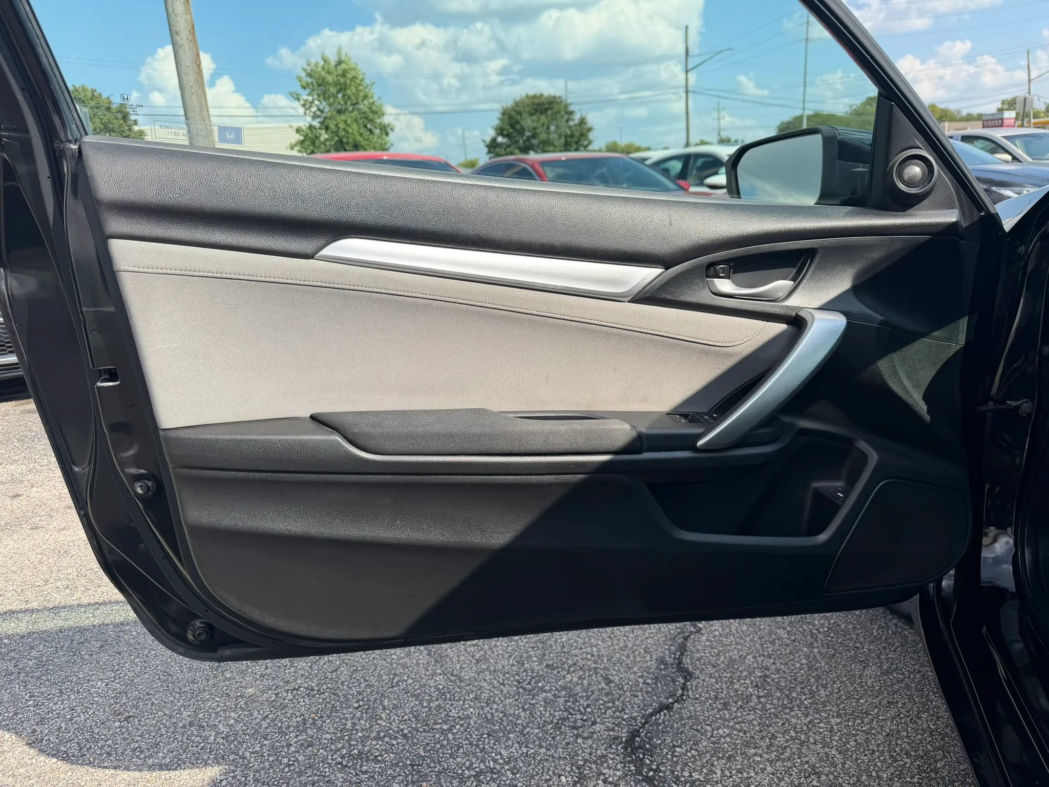 Used 2017 Honda Civic EX-T image 12