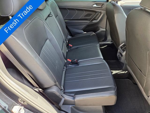 Certified 2023 Volkswagen Tiguan SE FWD image 14