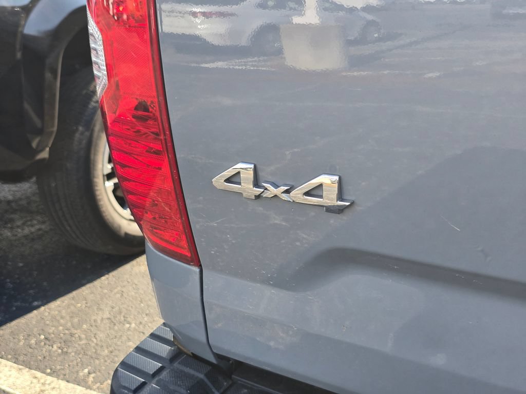 Used 2020 Toyota Tundra SR5 AWD/4WD image 12